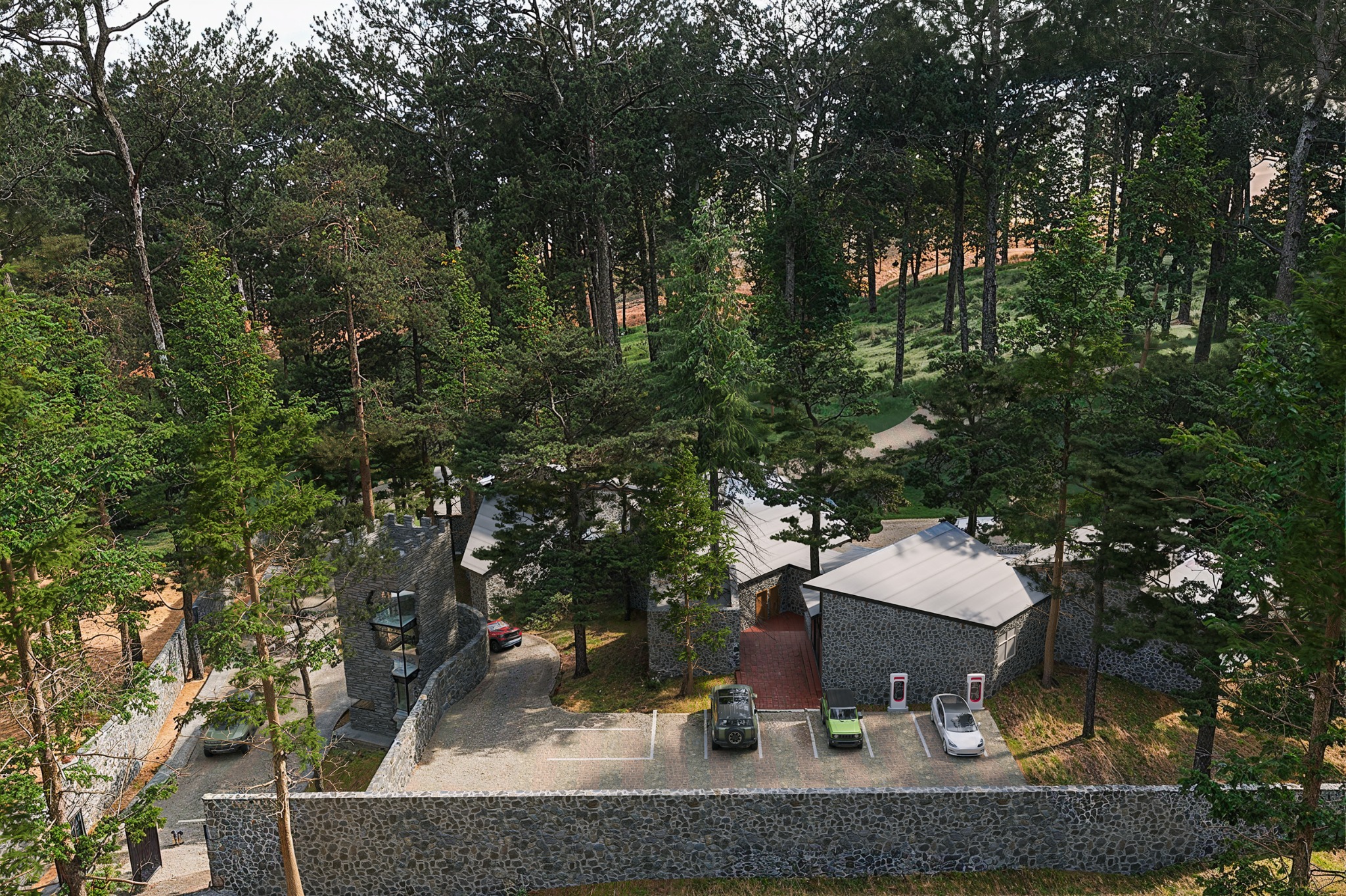 Casa Club Ávalon — implantación en el bosque